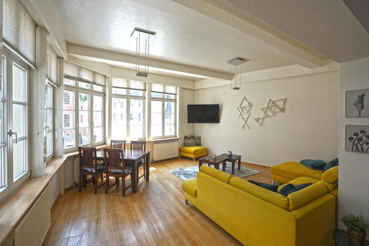 Loft13 Traumhafte Wohnung Mit Terrasse Fuer 8 Gaeste Monschau Bagian luar foto
