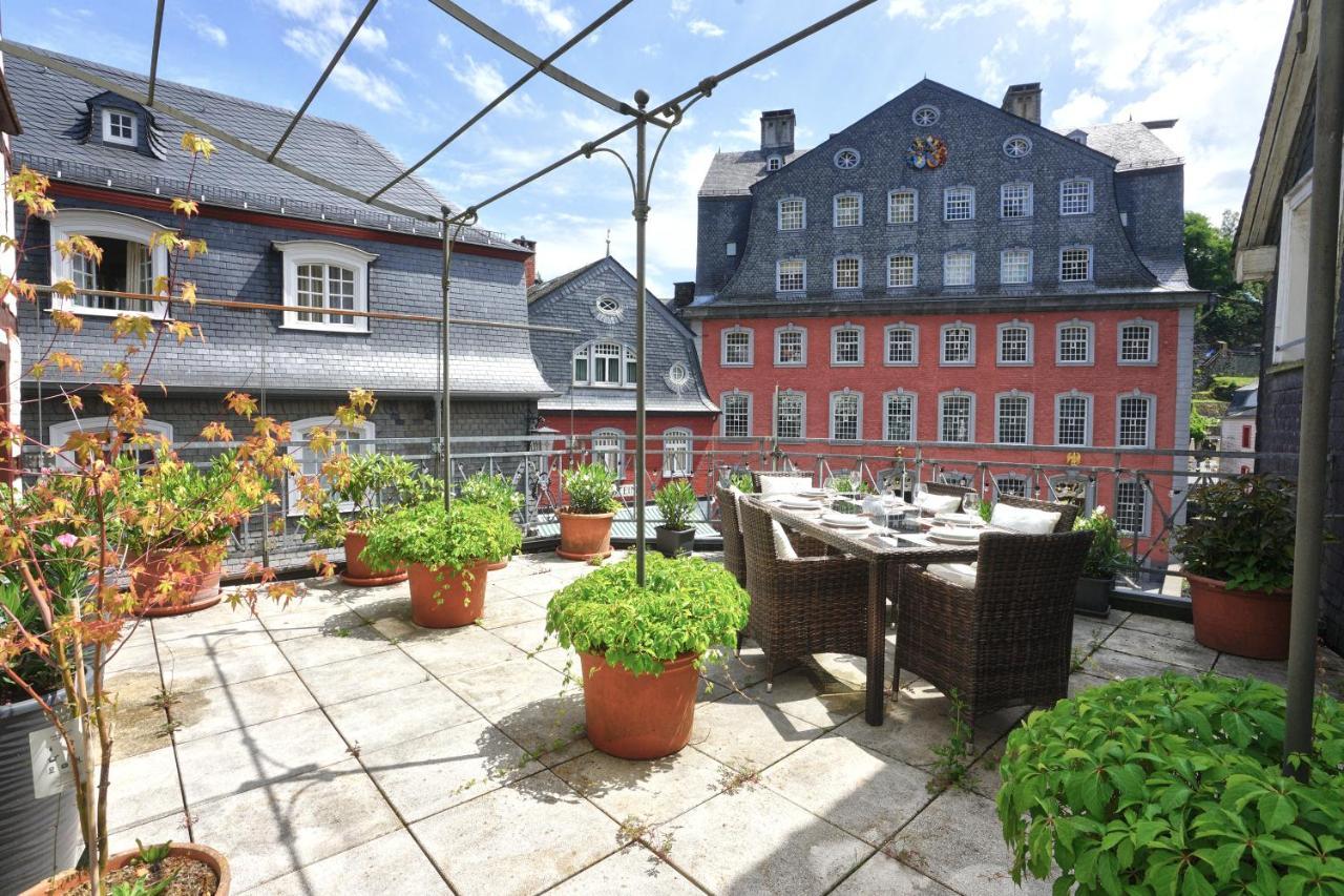 Loft13 Traumhafte Wohnung Mit Terrasse Fuer 8 Gaeste Monschau Bagian luar foto