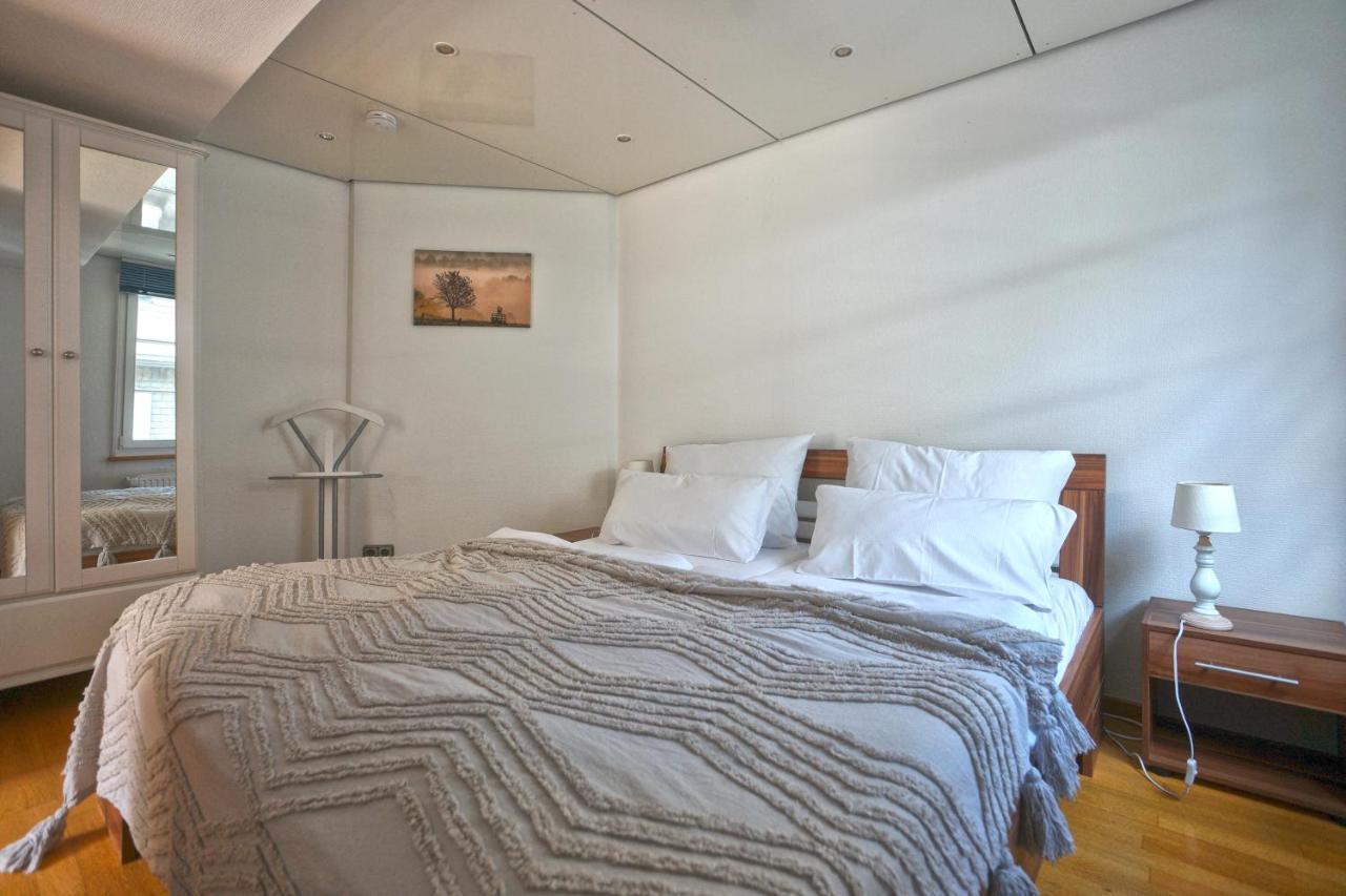 Loft13 Traumhafte Wohnung Mit Terrasse Fuer 8 Gaeste Monschau Bagian luar foto