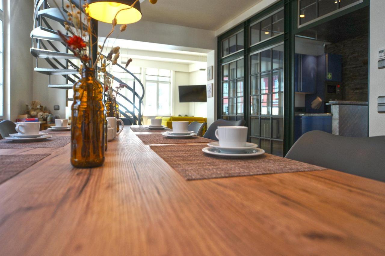 Loft13 Traumhafte Wohnung Mit Terrasse Fuer 8 Gaeste Monschau Bagian luar foto