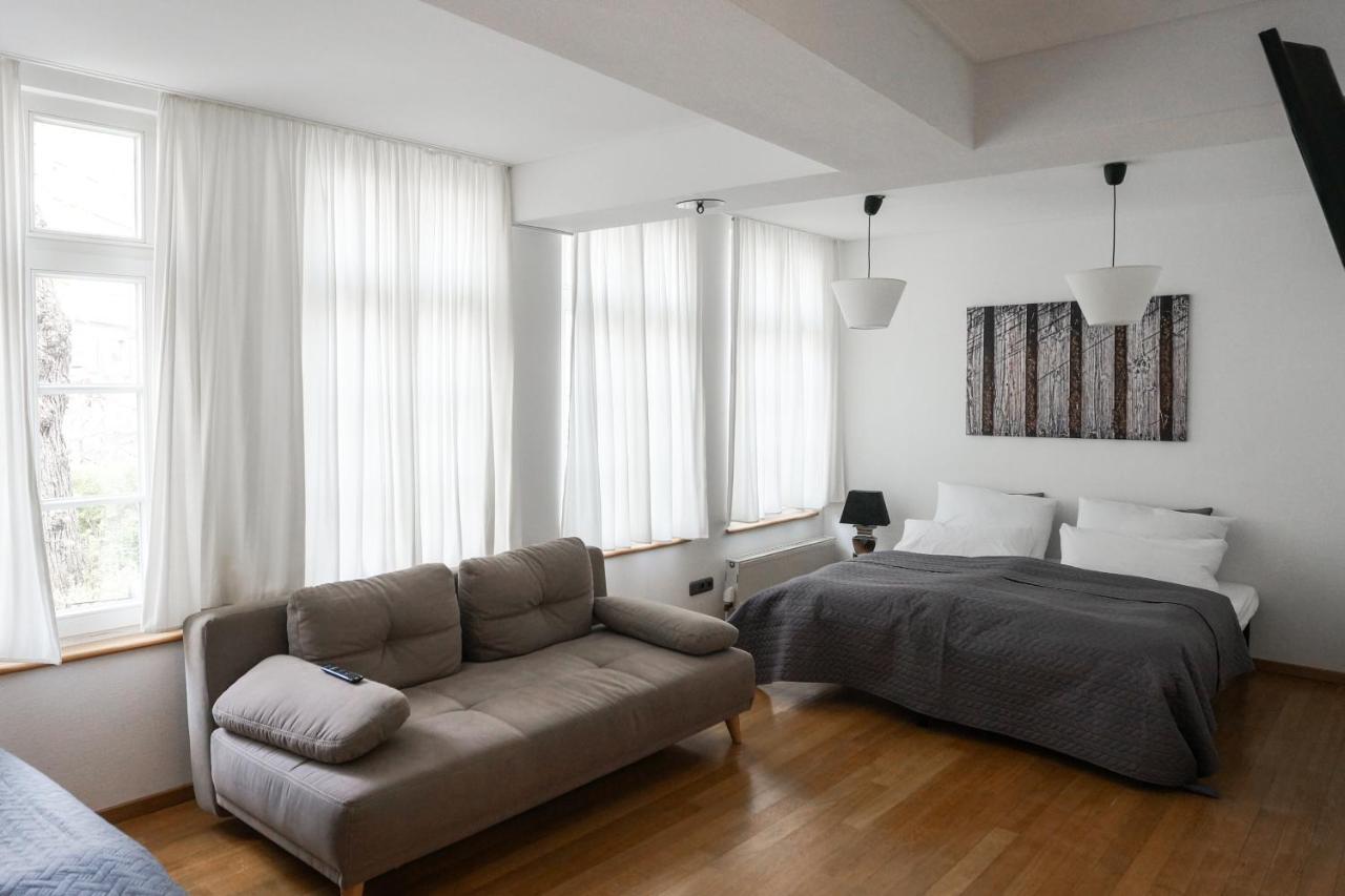Loft13 Traumhafte Wohnung Mit Terrasse Fuer 8 Gaeste Monschau Bagian luar foto